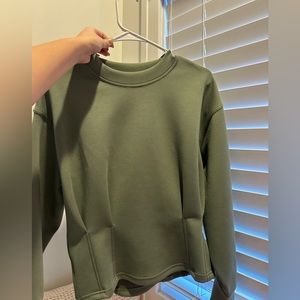 Lululemon Olive Green Crew Neck Size 6